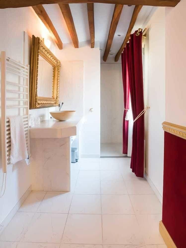 Le Clos Des Vignes Neuville-Bosc Exterior foto